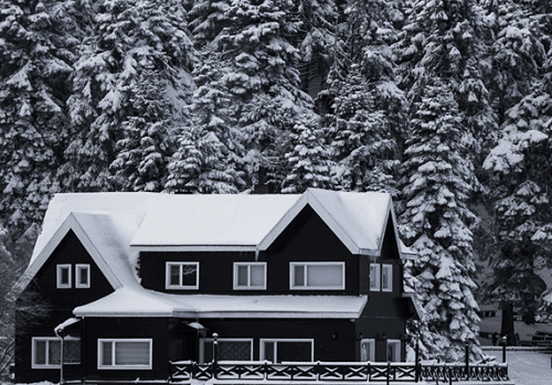 AAFMAA Mortgage Services: 5 Reasons to Buy a House in Winter